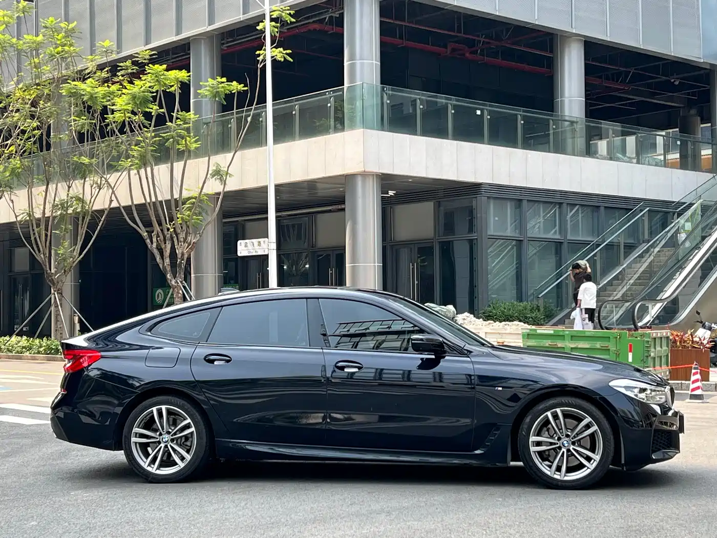 BMW 6 Series GT 2020 630i M Sport Package фото 8