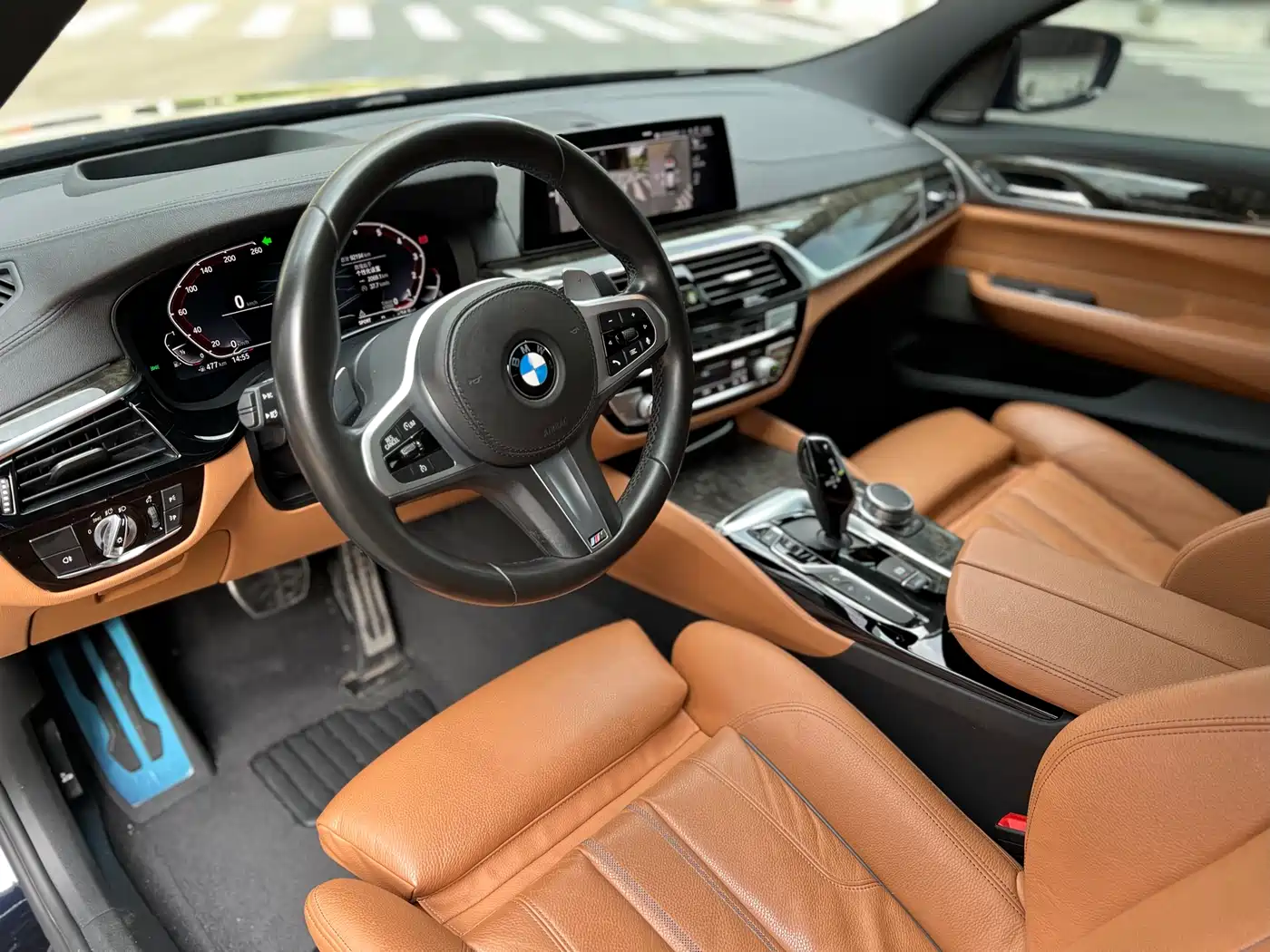 BMW 6 Series GT 2020 630i M Sport Package фото 16
