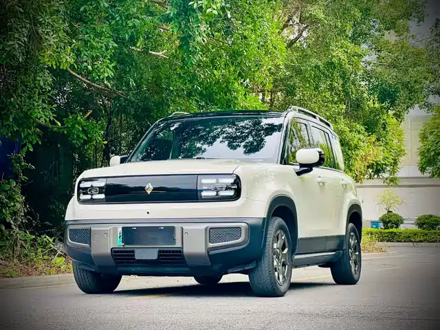 baojun yue-also-plus