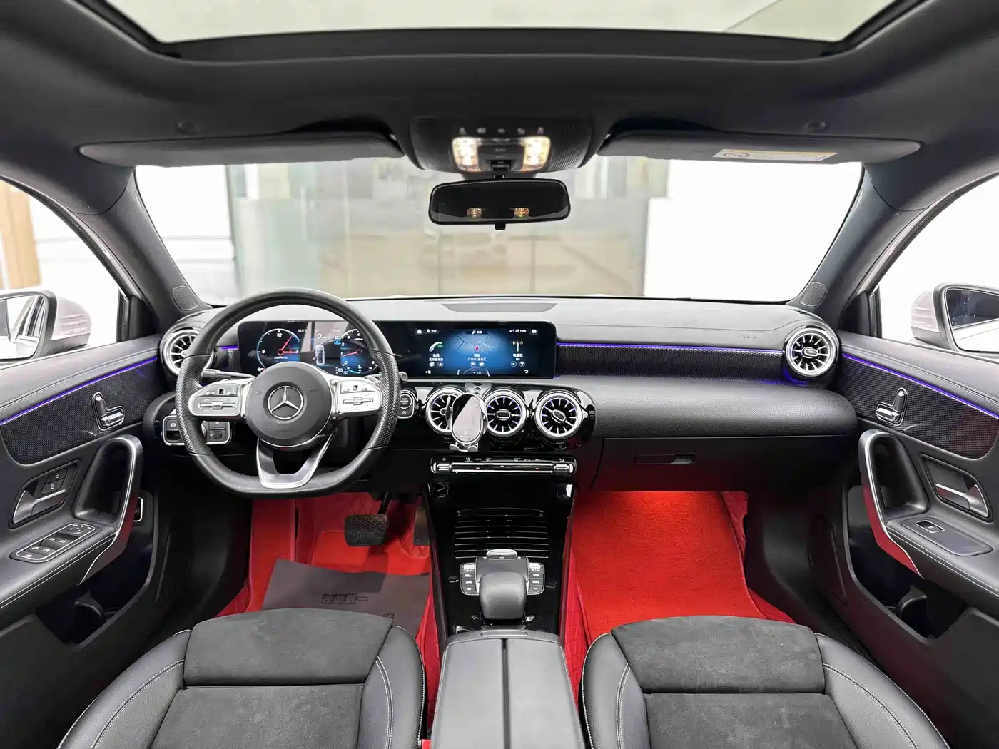 Mercedes-Benz A-Class 2022 A 200 L Sport Sedan Style фото 9
