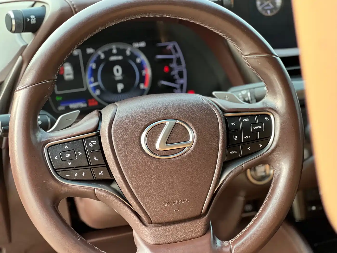 Lexus ES 2018 260 Excellence Edition China V фото 22