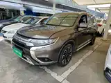 صورة 2 - Mitsubishi Outlander