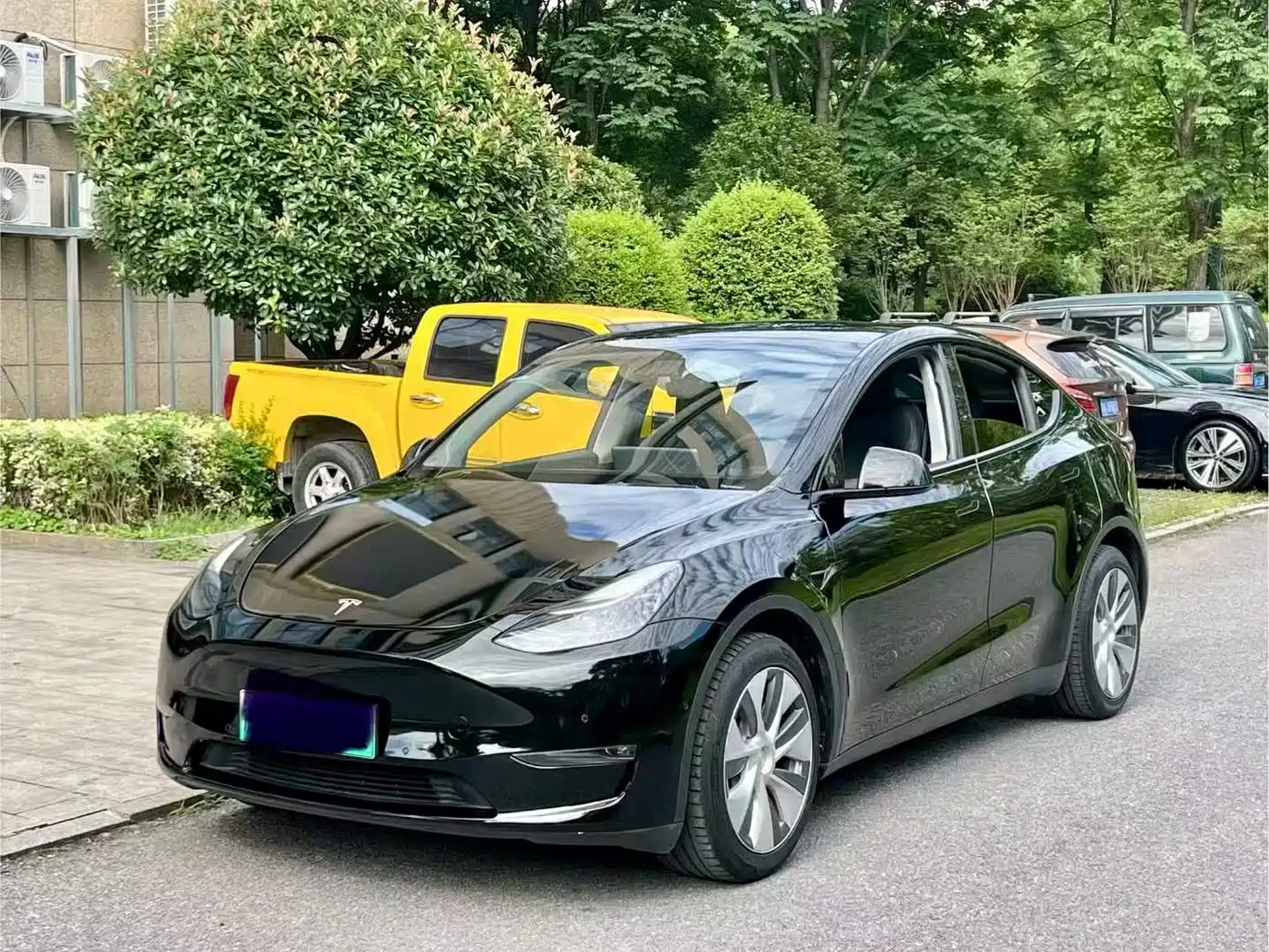 Tesla Model Y 2022 Facelift Long Range All-Wheel Drive Version