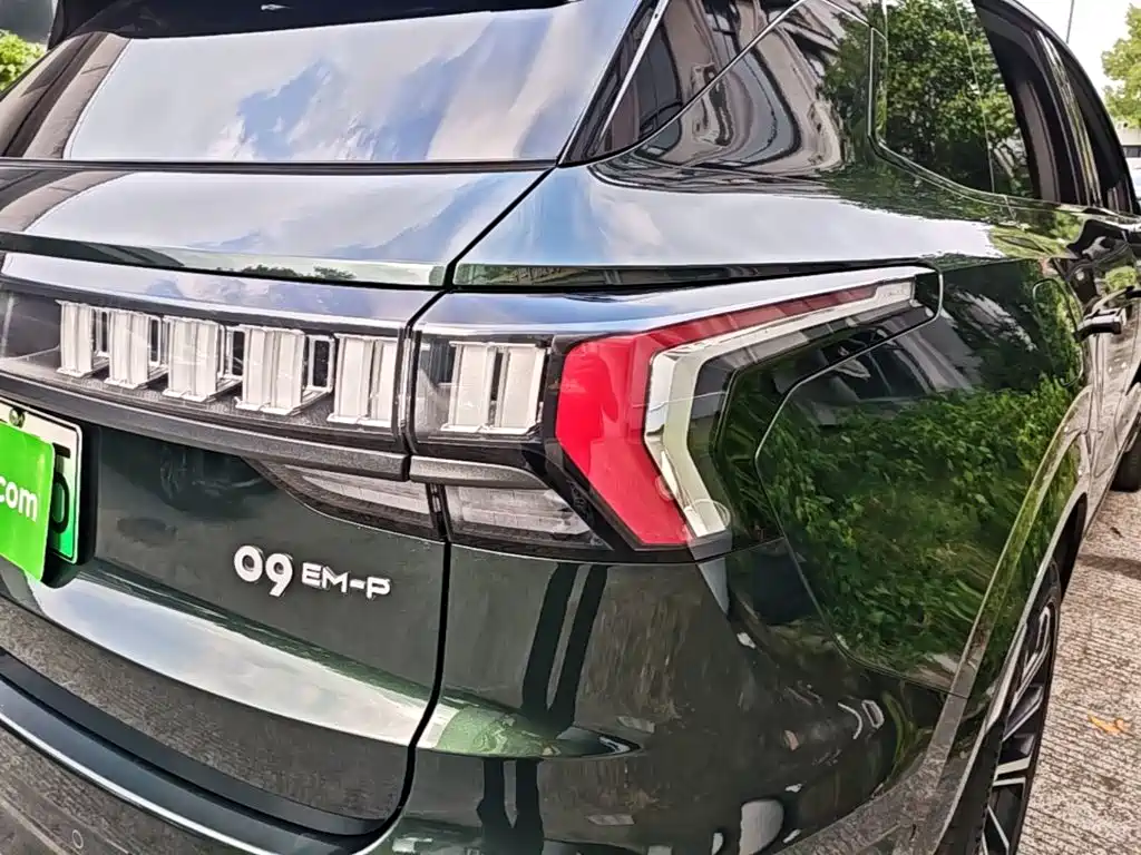 Lynk & Co 09 EM-P 2024 2024 2.0TD EM-P AWD ULTRA 6-Seater