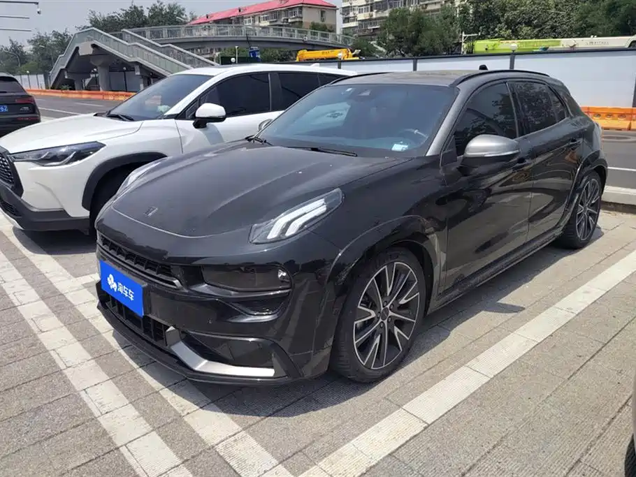 Lynk & Co 02 Hatchback 2021 2.0TD Halo