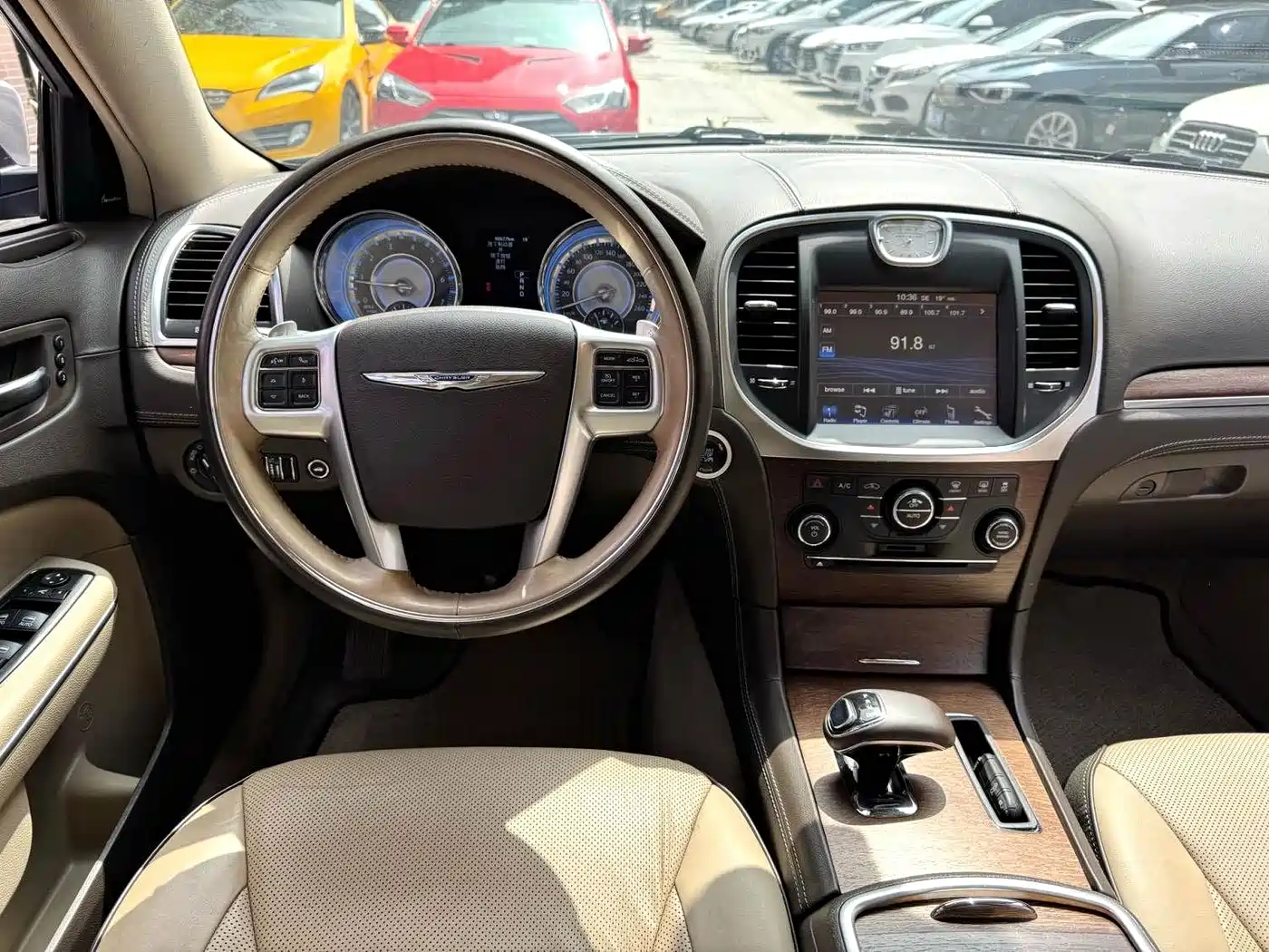 Chrysler 300C (Import) 2014 2012 3.6L Luxury Edition