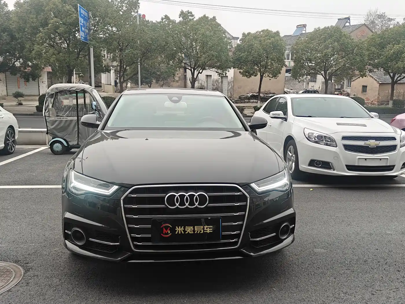 Audi A6L 2012 35 FSI quattro Luxury фото 2