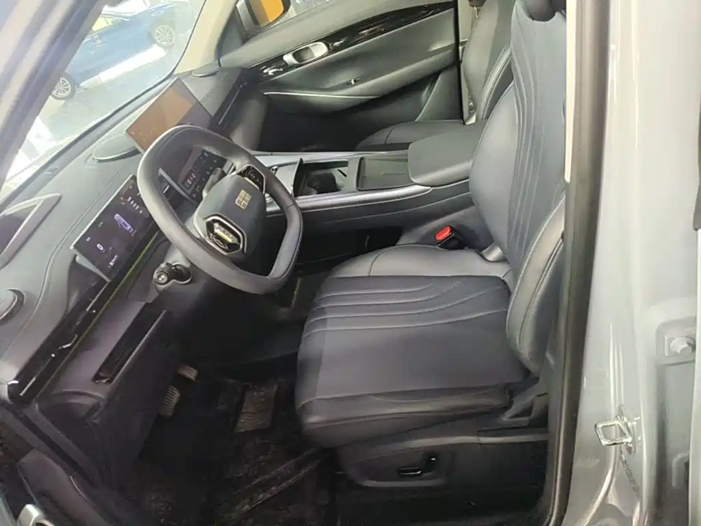 Geely Galaxy Galaxy E5 2024 2024 530km Explore+ Edition