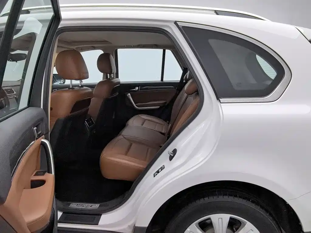 Haval H8 2015 2015 2.0T 2WD Standard