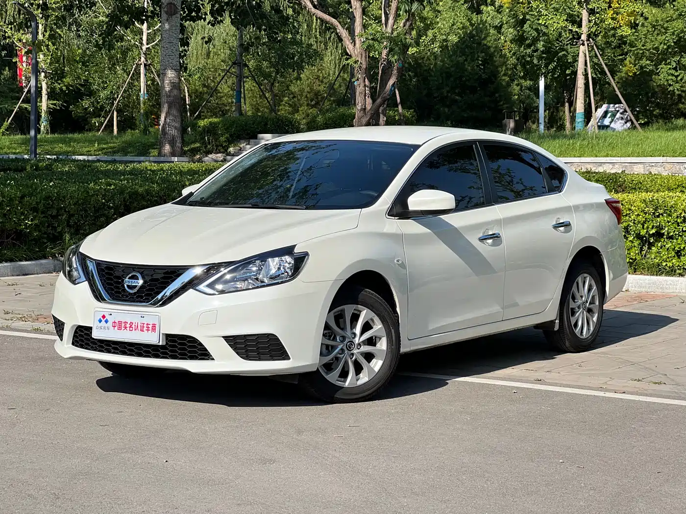 Nissan SYLPHY, миниатюра 5