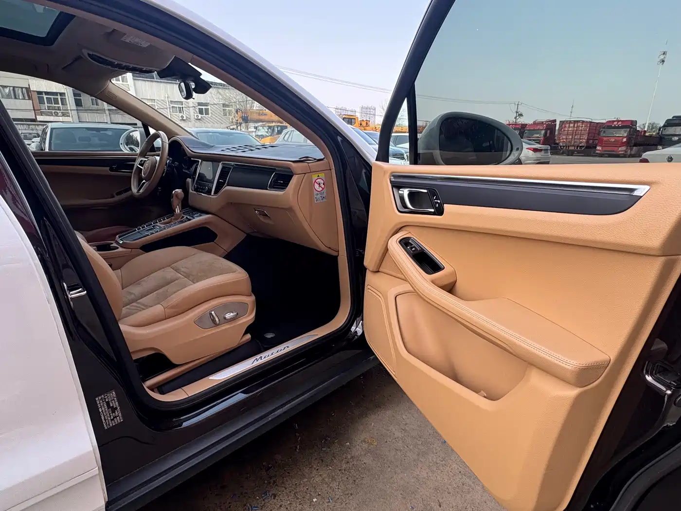 Porsche Macan 2017 Macan 2.0T фото 12