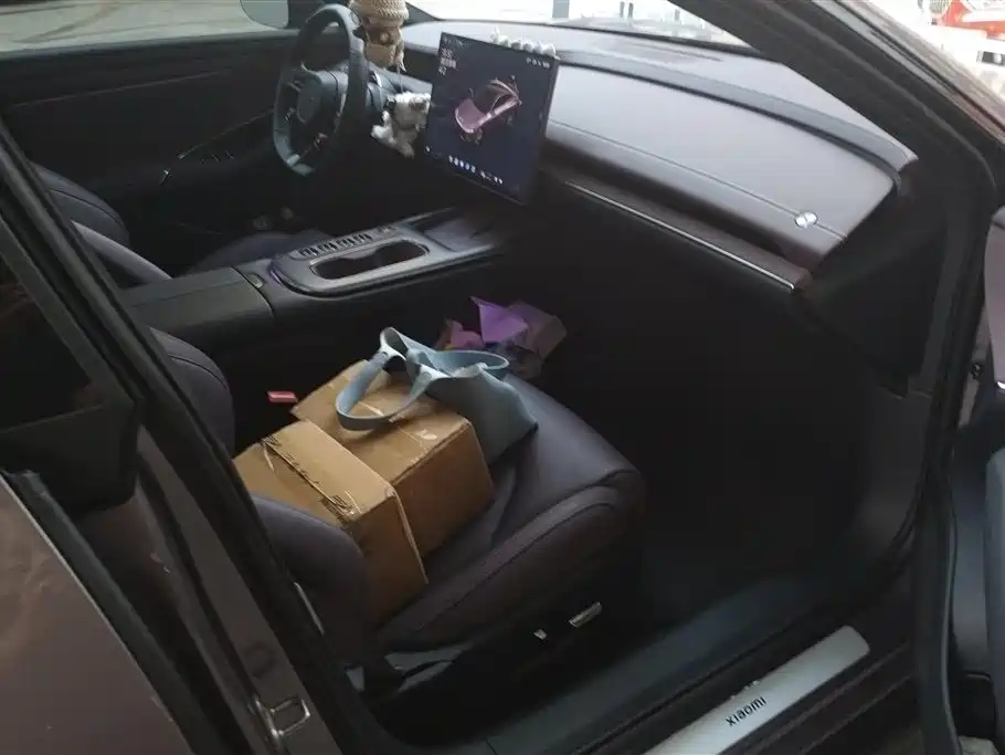 XIAOMI CAR XIAOMI SU7