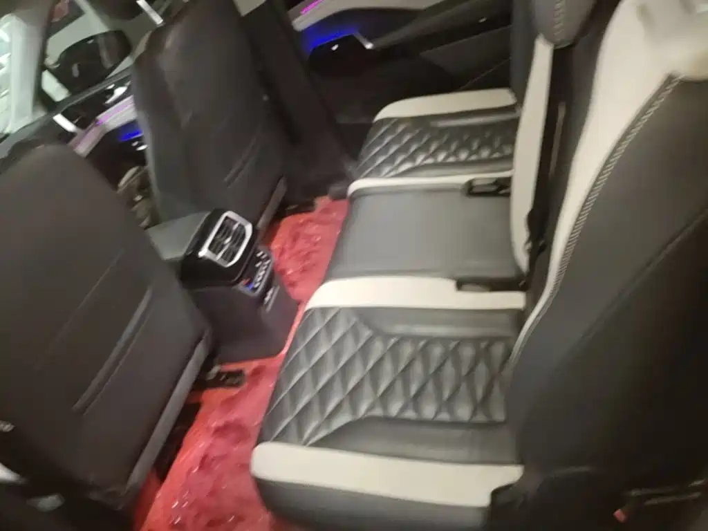 Volkswagen ID.6 CROZZ 2021 2021 Long Range PURE+ Edition