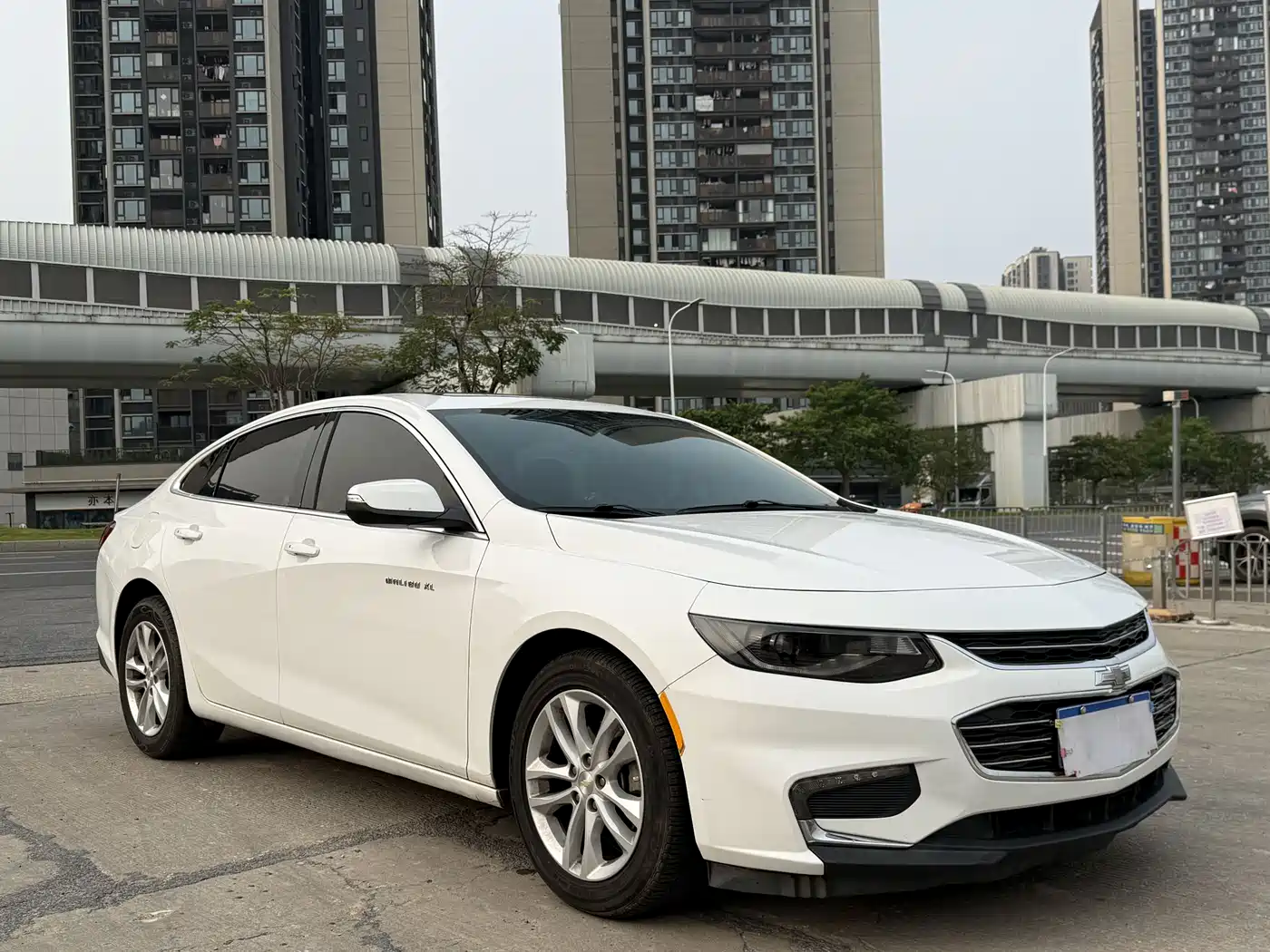 Chevrolet Malibu XL 2017 1.5T Auto Enjoyment Edition фото 3