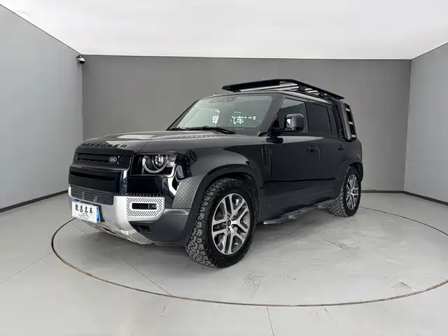LAND ROVER DEFENDER