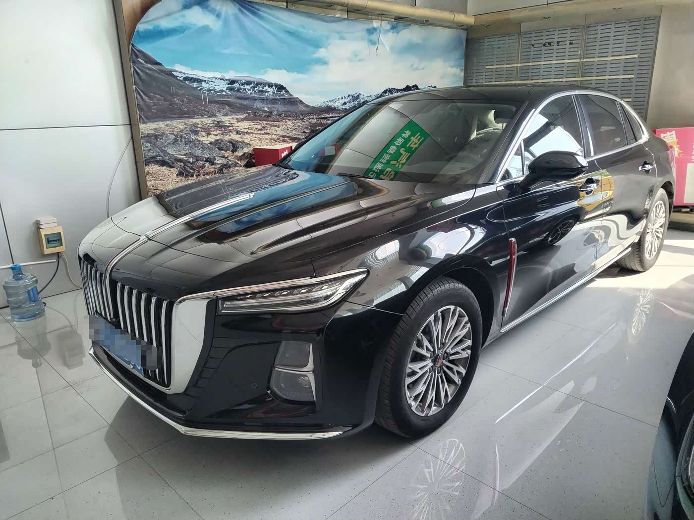 Hongqi H5