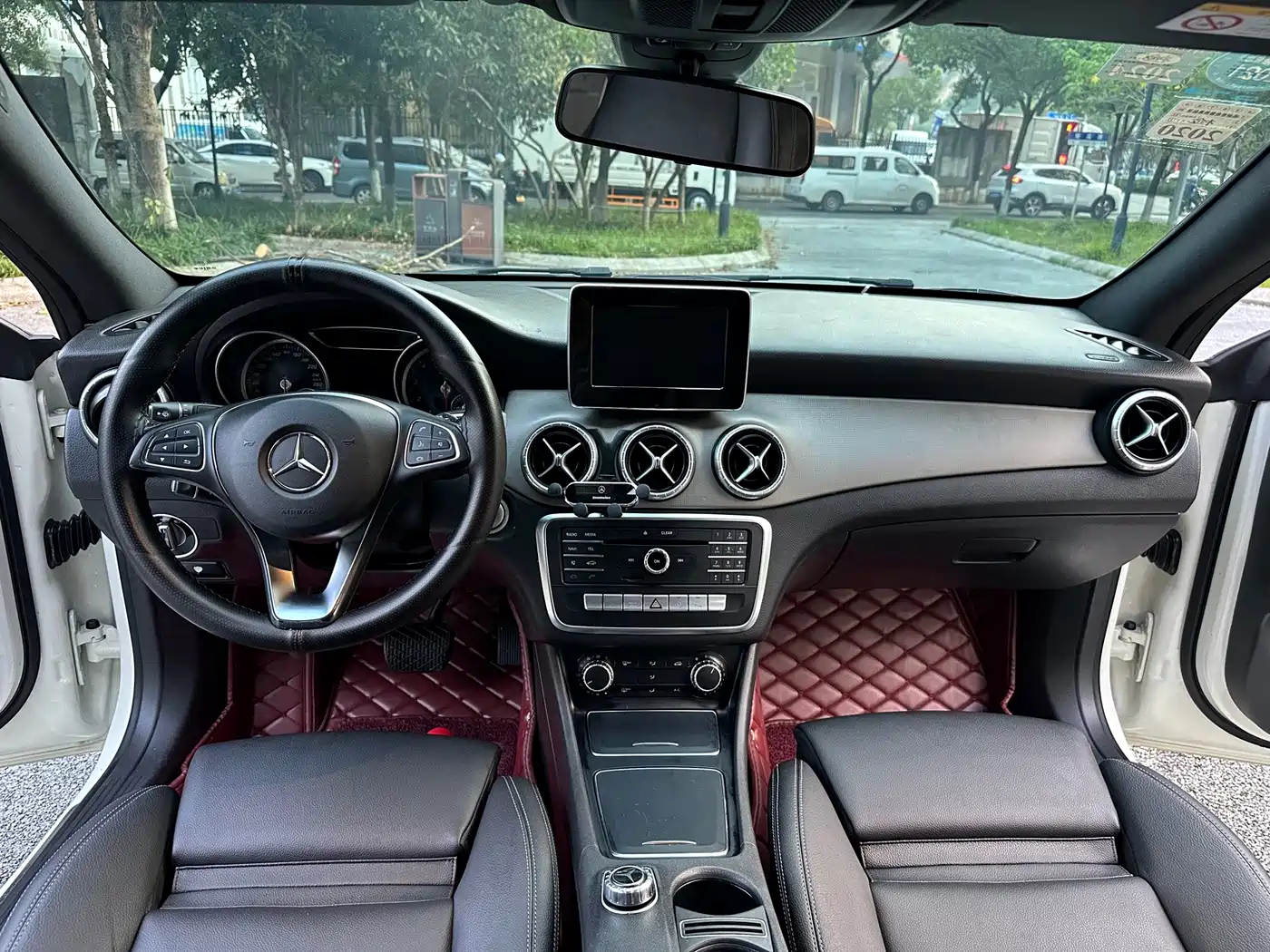 Mercedes-Benz CLA (Import) 2017 2016 CLA 200 Fashion