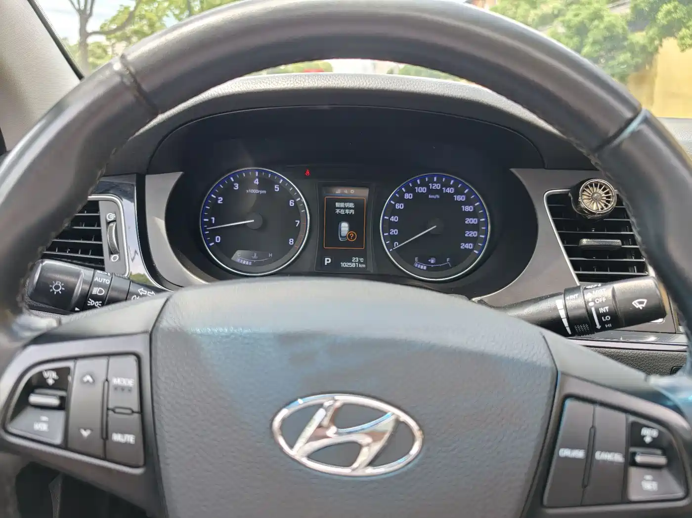 Hyundai Mistra 2014 1.8L Auto Premium DLX фото 20