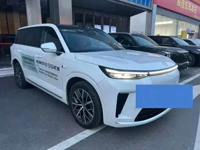  GAC Trumpchi Trumpchi Vision S9 2025 1.5T Hybrid Premium