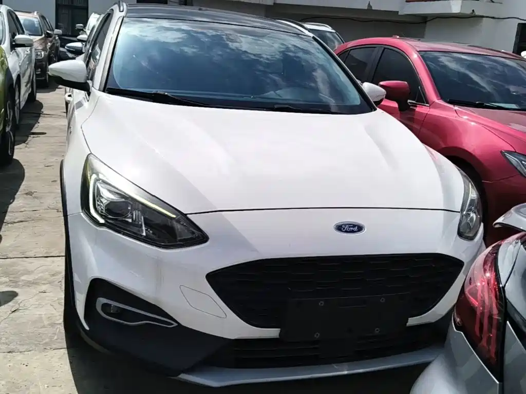 Ford Focus Active 2020 2020 EcoBoost 180 Auto Trendy Edition