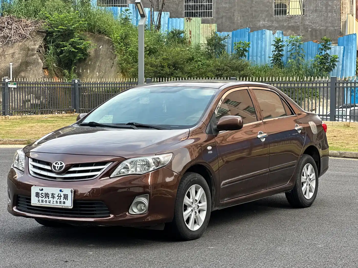Фото 1 - Toyota Corolla