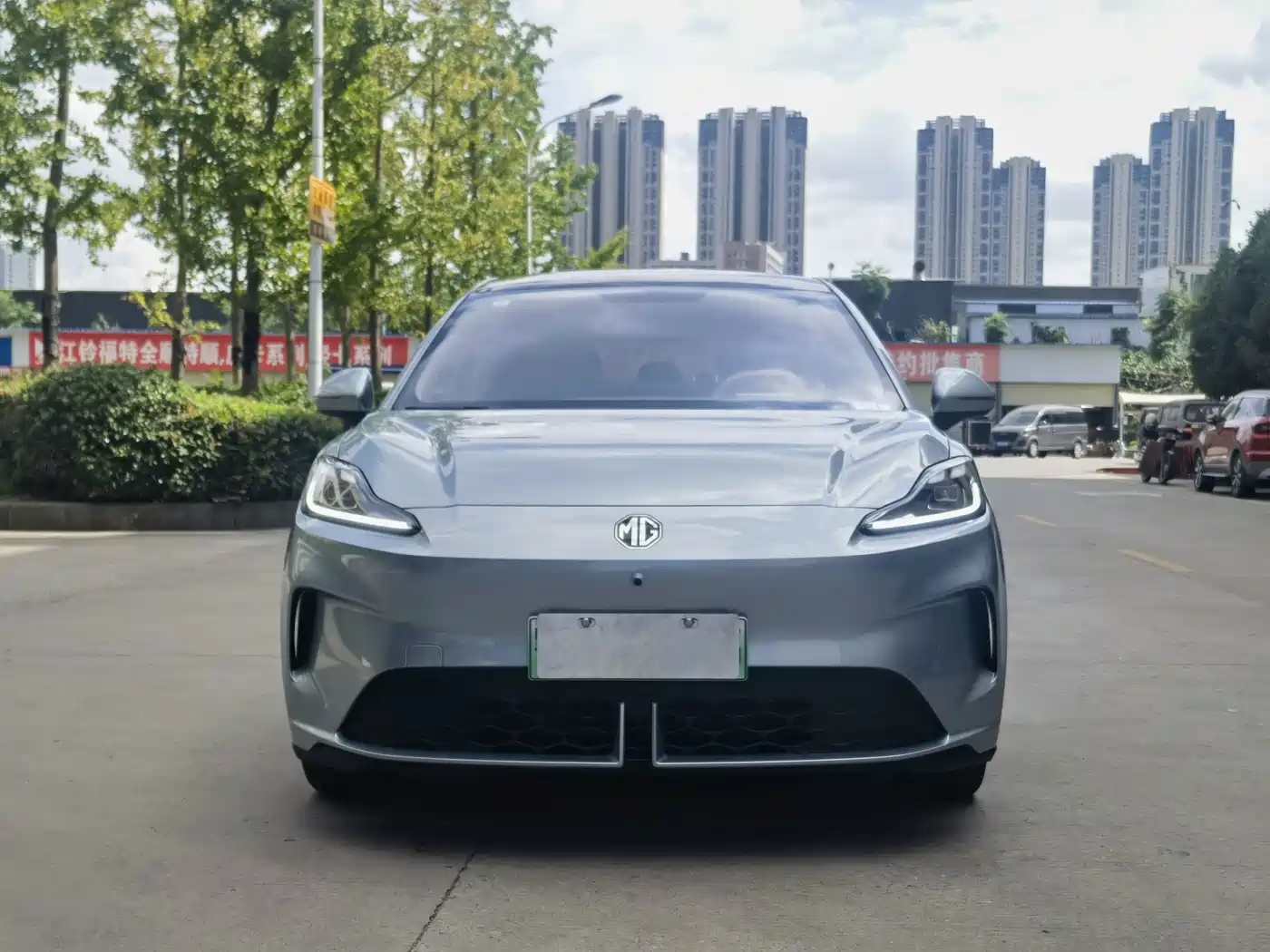 Фото 2 - MG MG4 EV