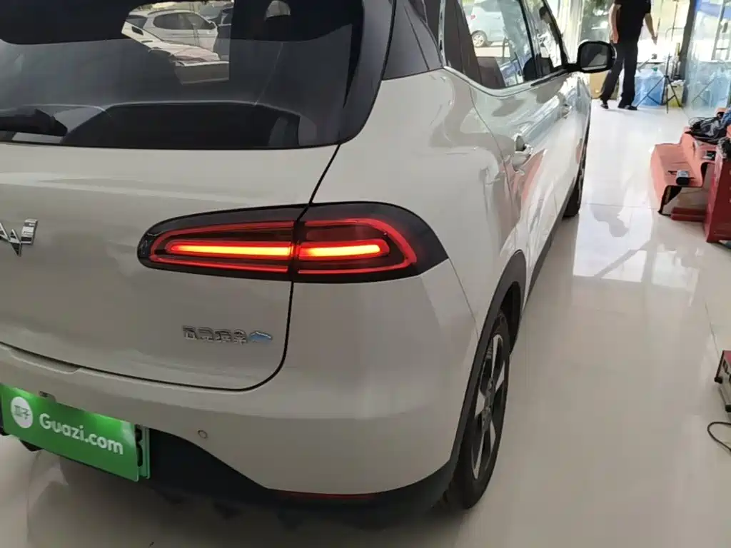 Wuling Motors Wuling Binguo PLUS 2025 2024 Model 330km 5-Seater