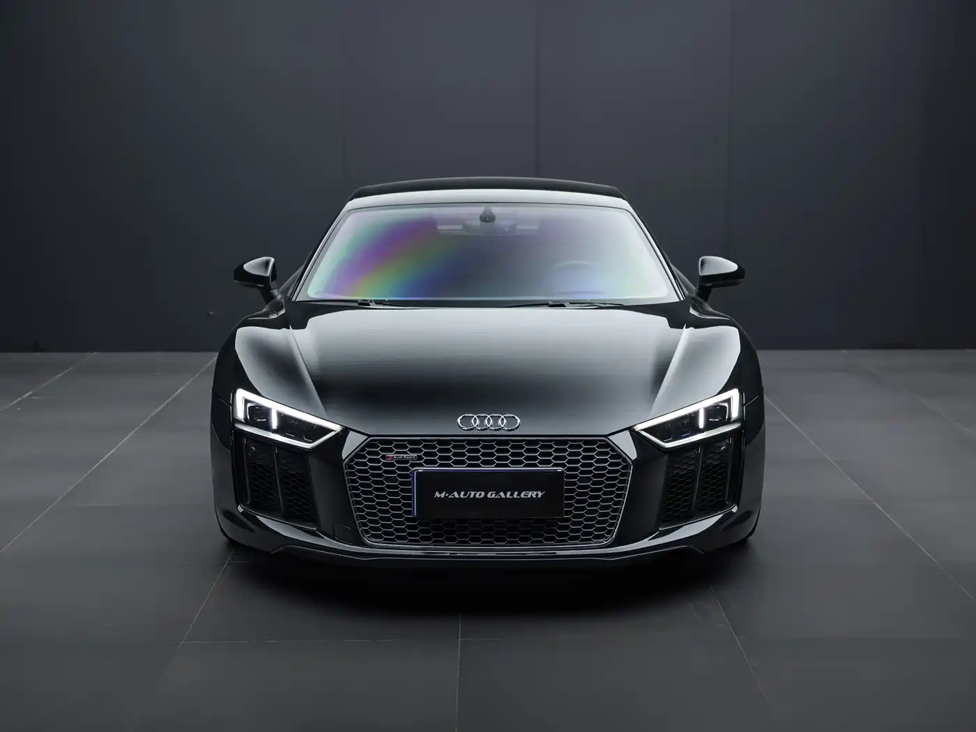 AUDI R8