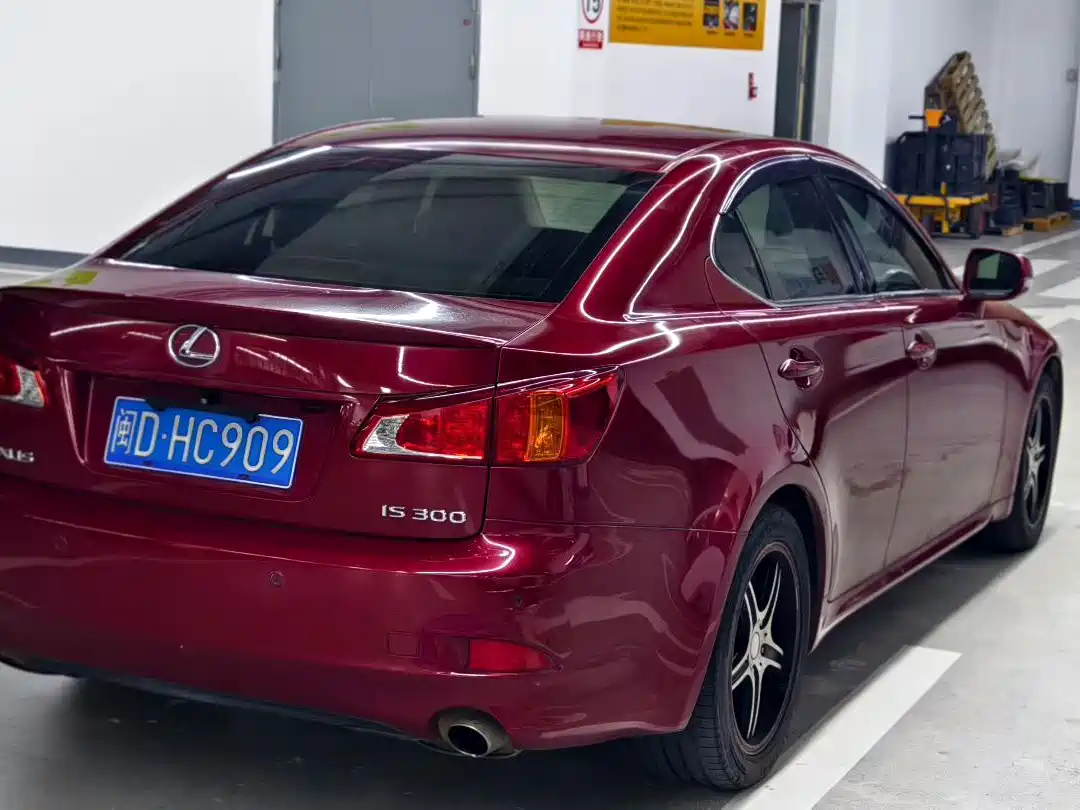 Lexus IS 2010 2009 300 Dynamic Edition