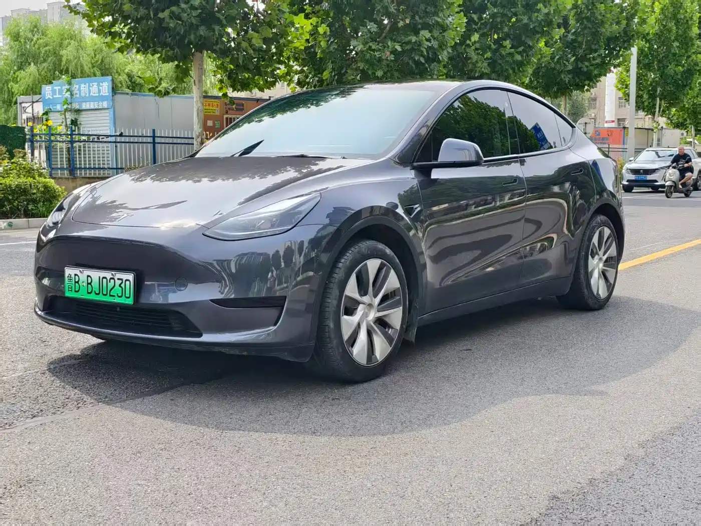 Tesla Model Y 2022