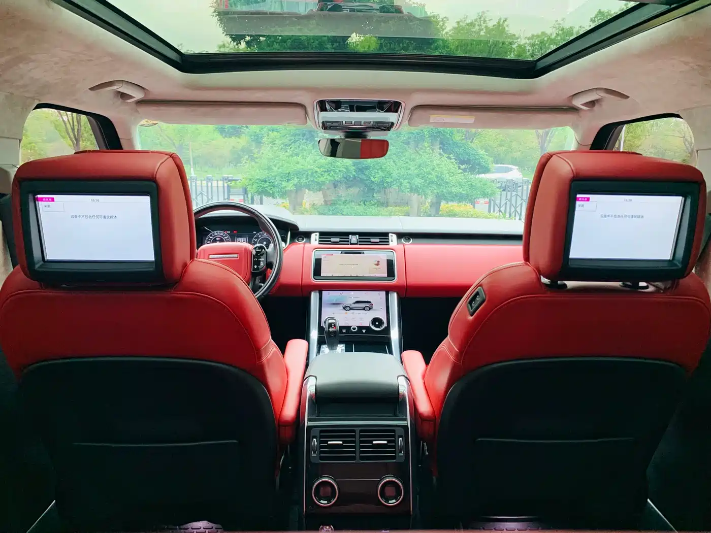 Land Rover Range Rover Sport 2018 3.0 SC V6 Fashion Genesis DYNAMIC фото 19