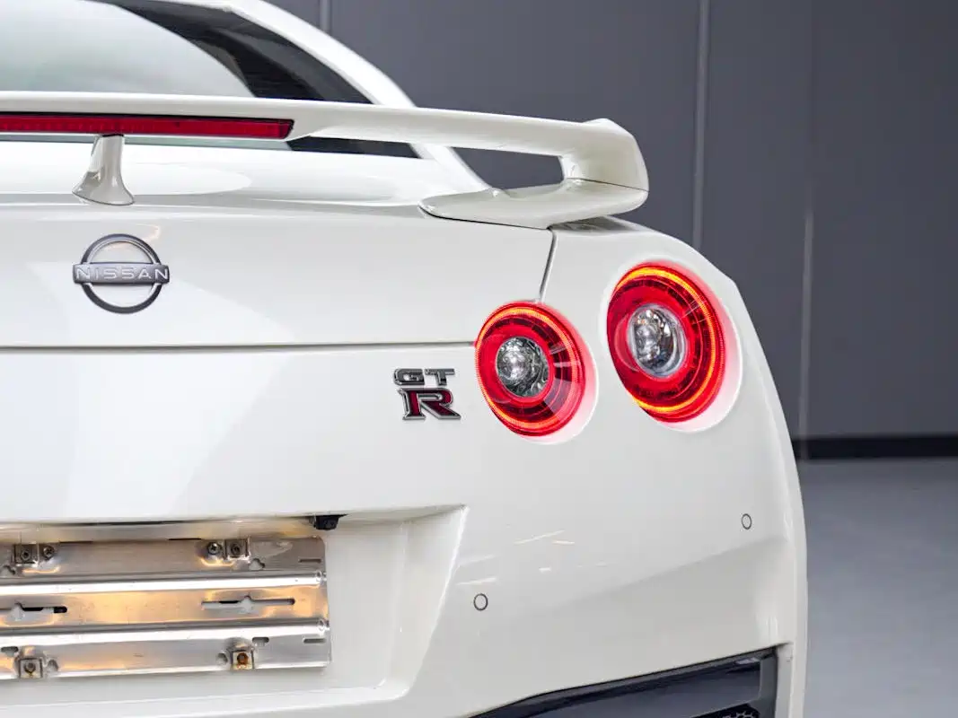 Nissan GT-R, миниатюра 5
