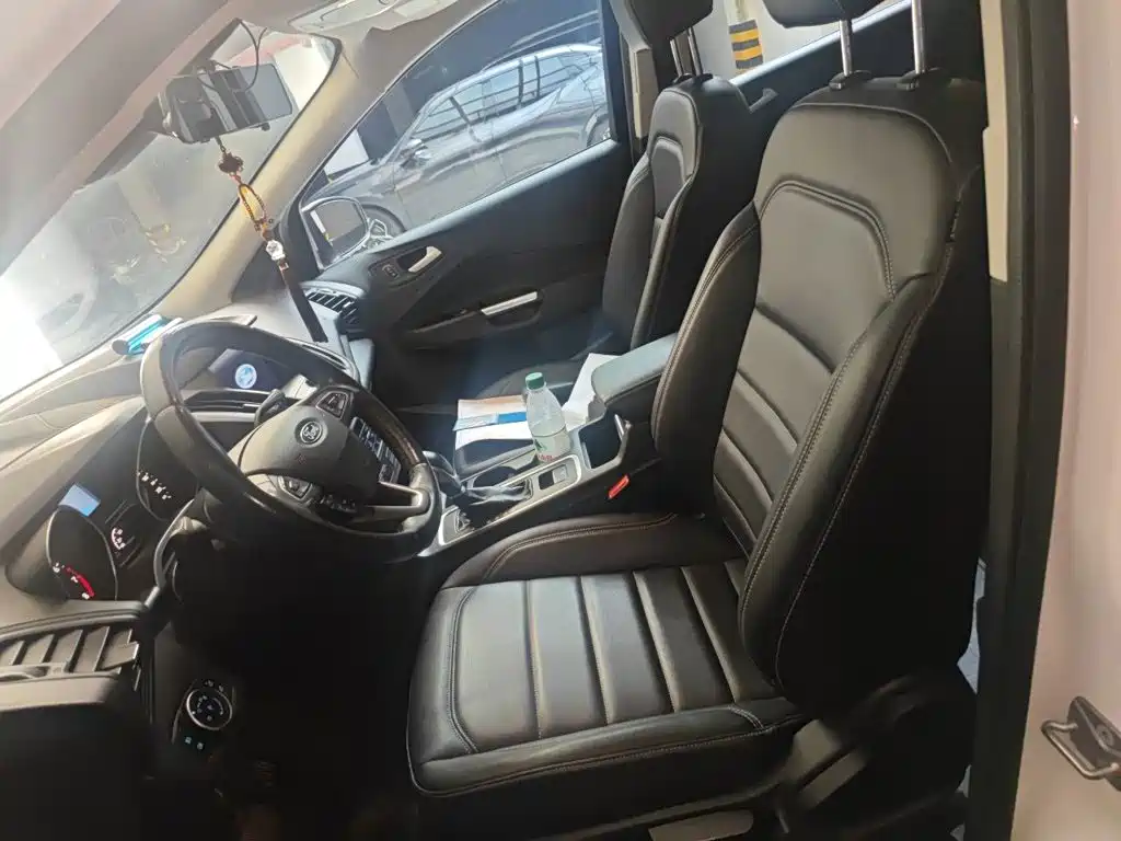Ford Kuga 2020 2019 EcoBoost 180 2WD Platinum Wing Edition China VI