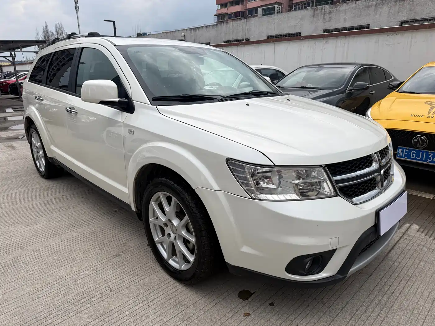 Dodge Journey 2015 2013 Model 2.4L 2WD Premium Edition