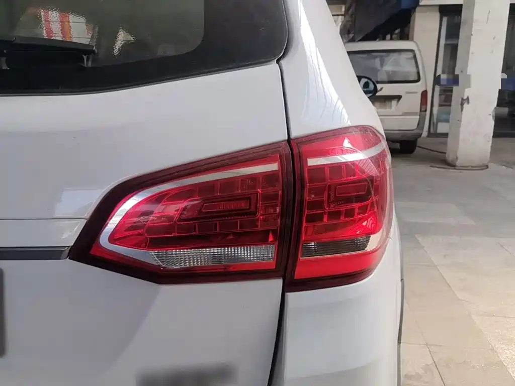 Фото 8 - Haval H6