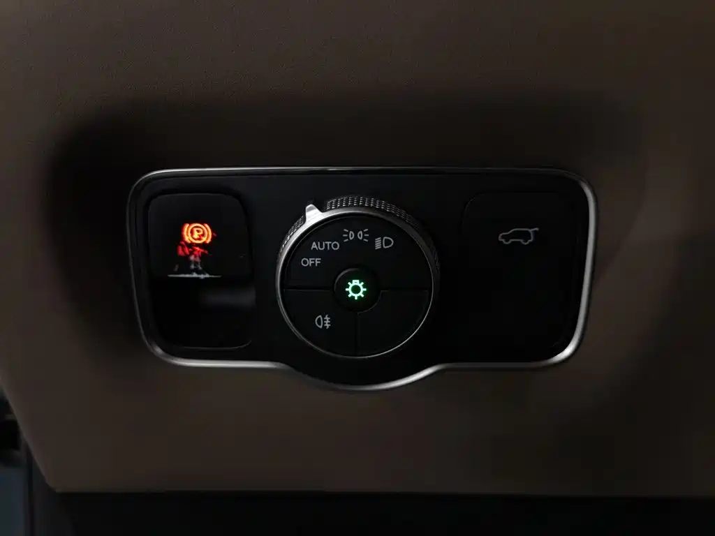 Photo 21 - Chery Tiggo 8 PLUS