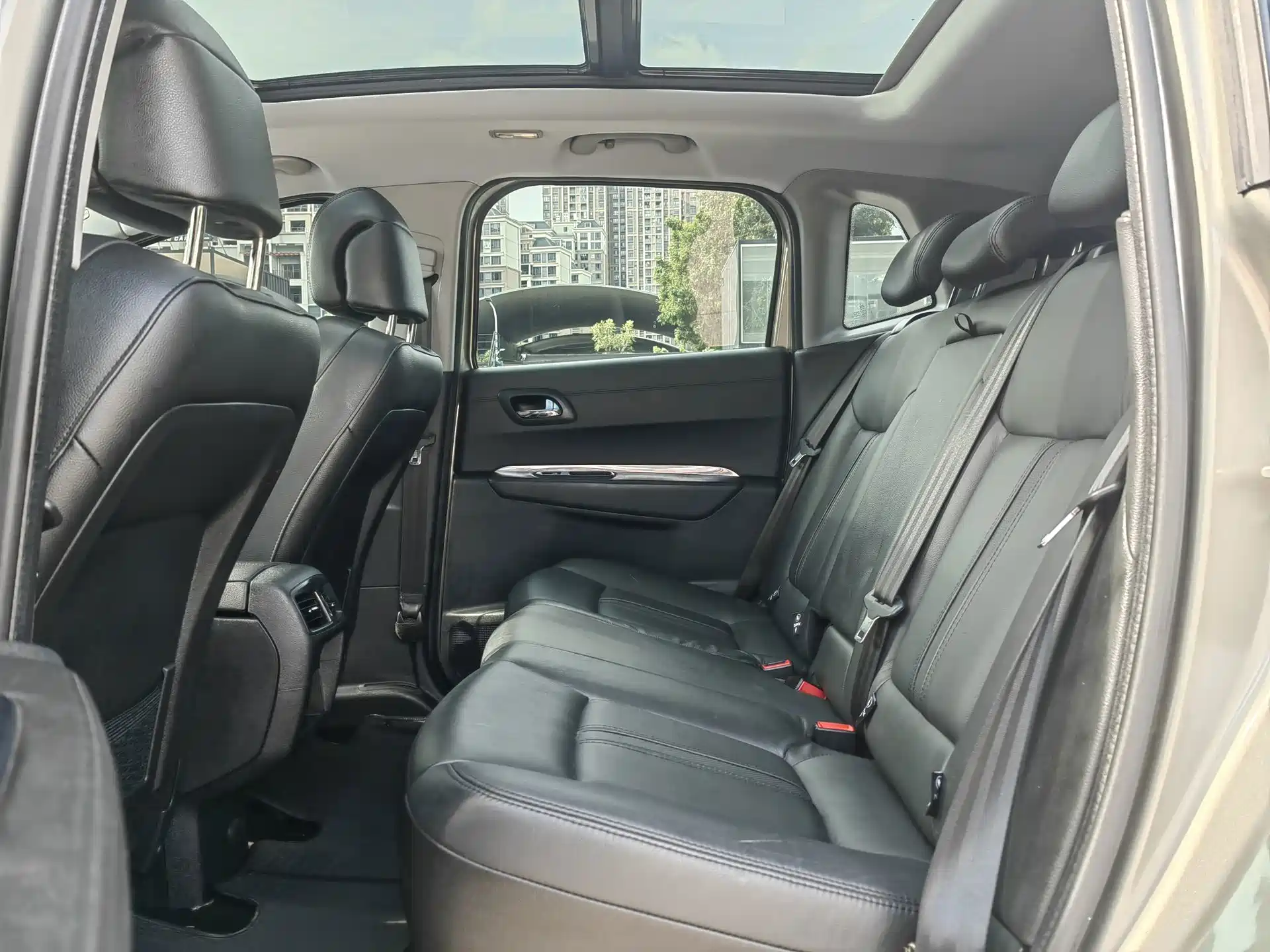 Photo 9 - Peugeot 3008