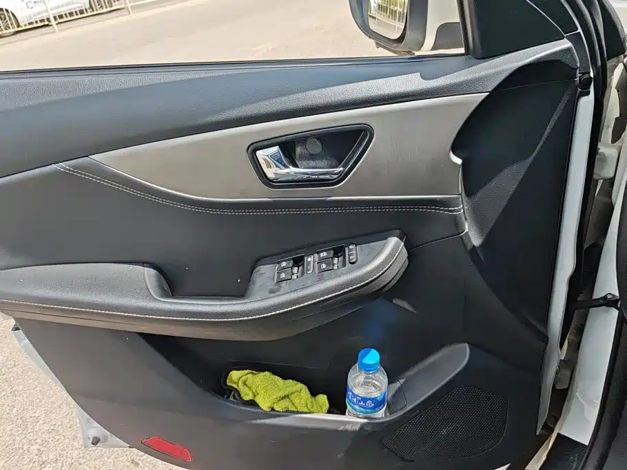 Dongfeng Fengguang Fengguang S560 2020 2019 1.8L Manual Urban