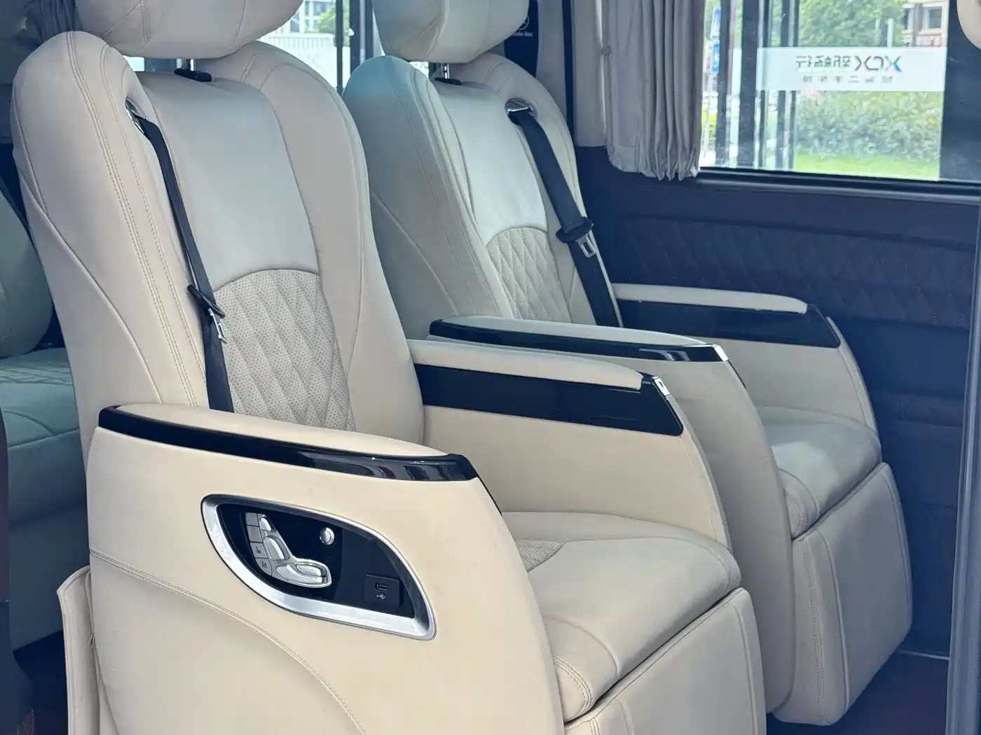 Mercedes-Benz Vito 2018 2.0T Business Edition China VI фото 10