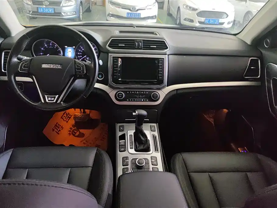 Haval H6 Coupe 2015 Model Blue Label 2.0T Automatic 2WD Elite фото 12