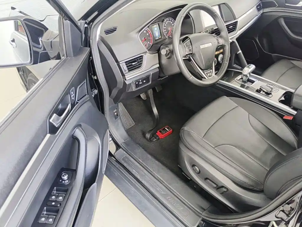 Фото 16 - Haval H6