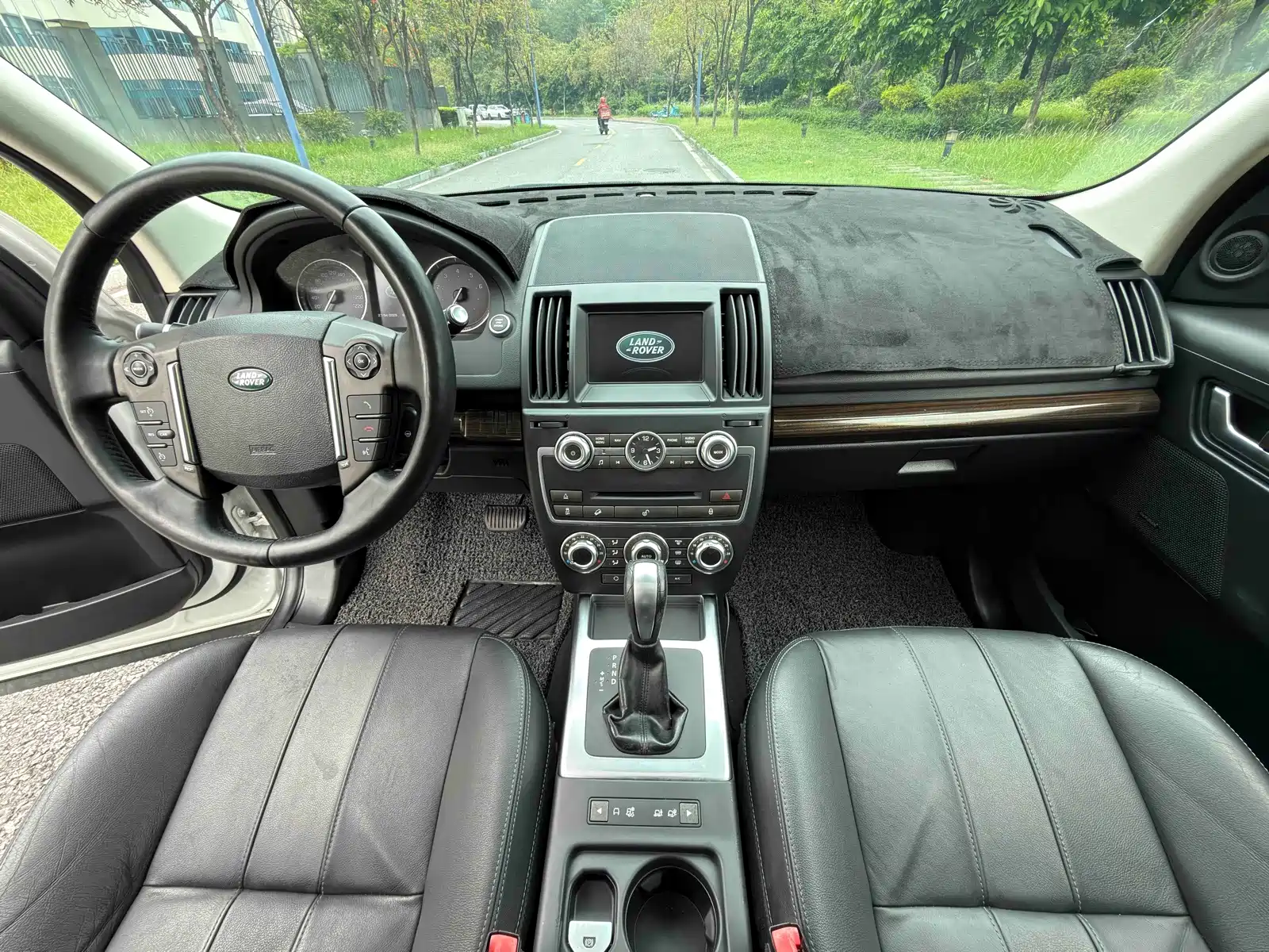 Фото 6 - Land Rover Freelander 2