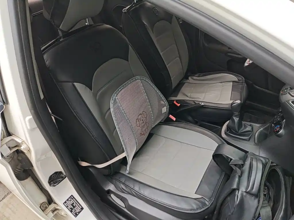 Ford Fiesta 2015 2013 Sedan 1.5L Manual Trend