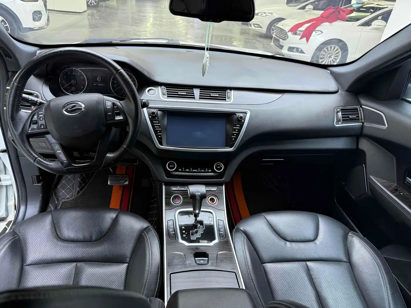 Фото 5 - Landwind X7