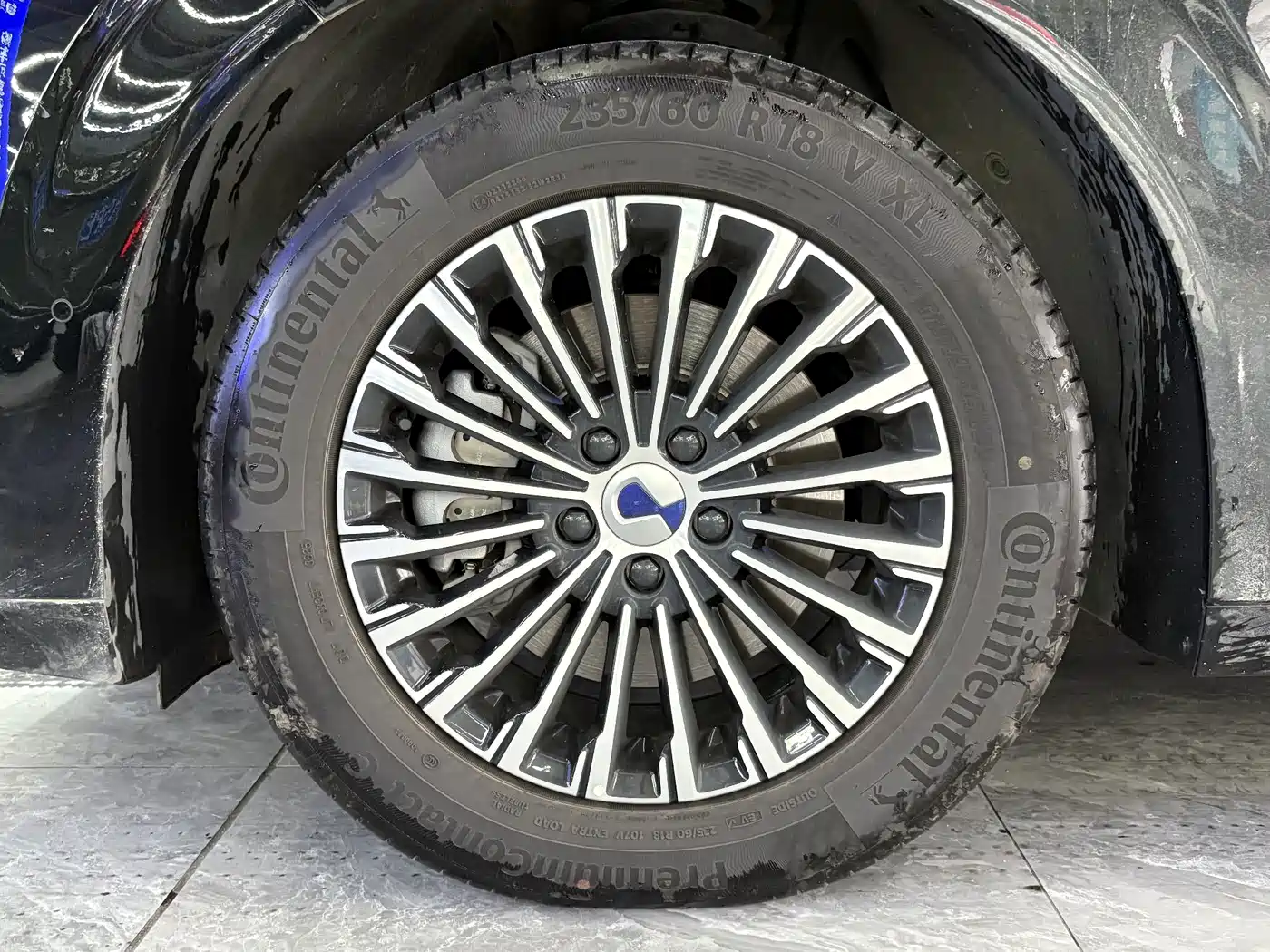 Denza D9 2026 2025 DM-i Smart Driving Edition 1020 AWD Flagship