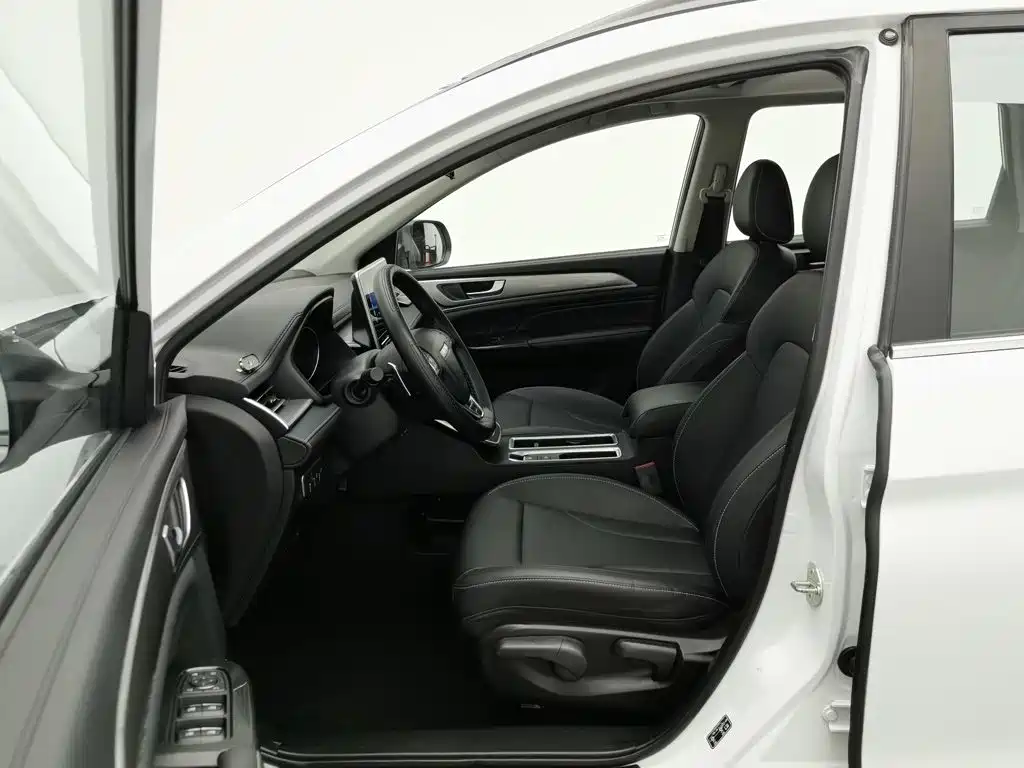 Haval M6, миниатюра 10