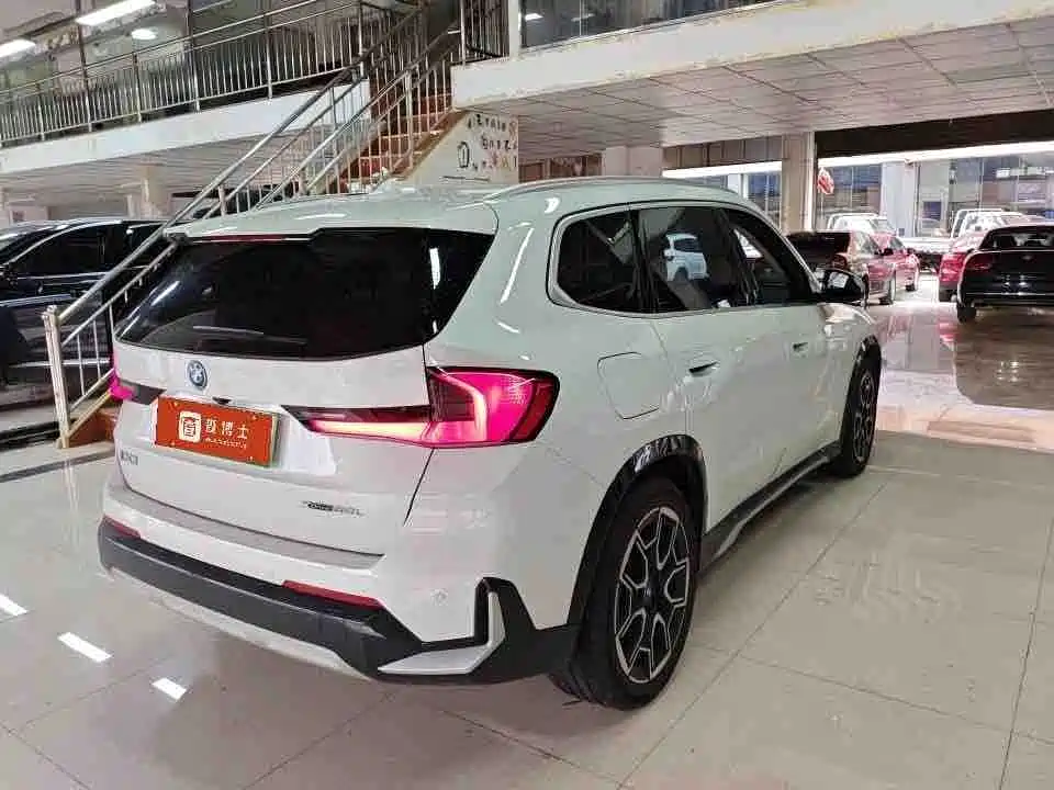 BMW iX1 2024 2023 xDrive30L X Design Package