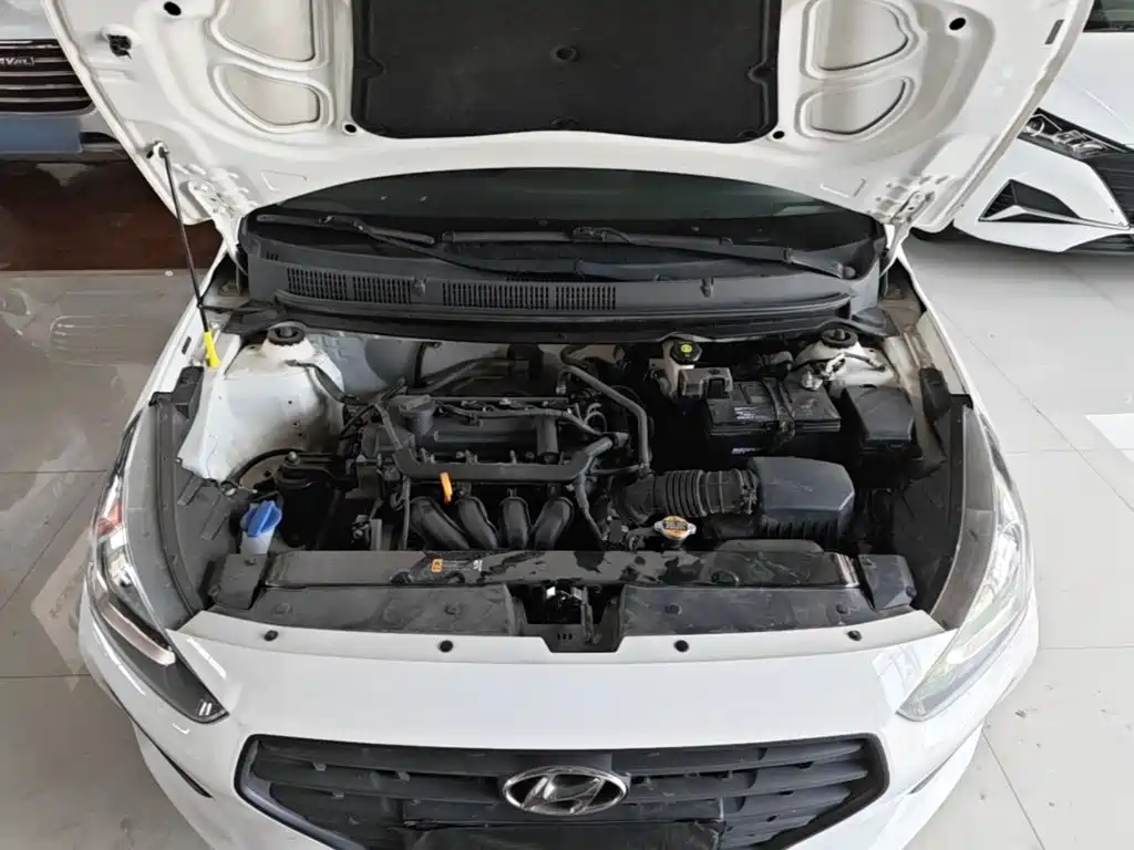 Hyundai Verna 2021 2020 1.4L Manual GL Renewal Edition