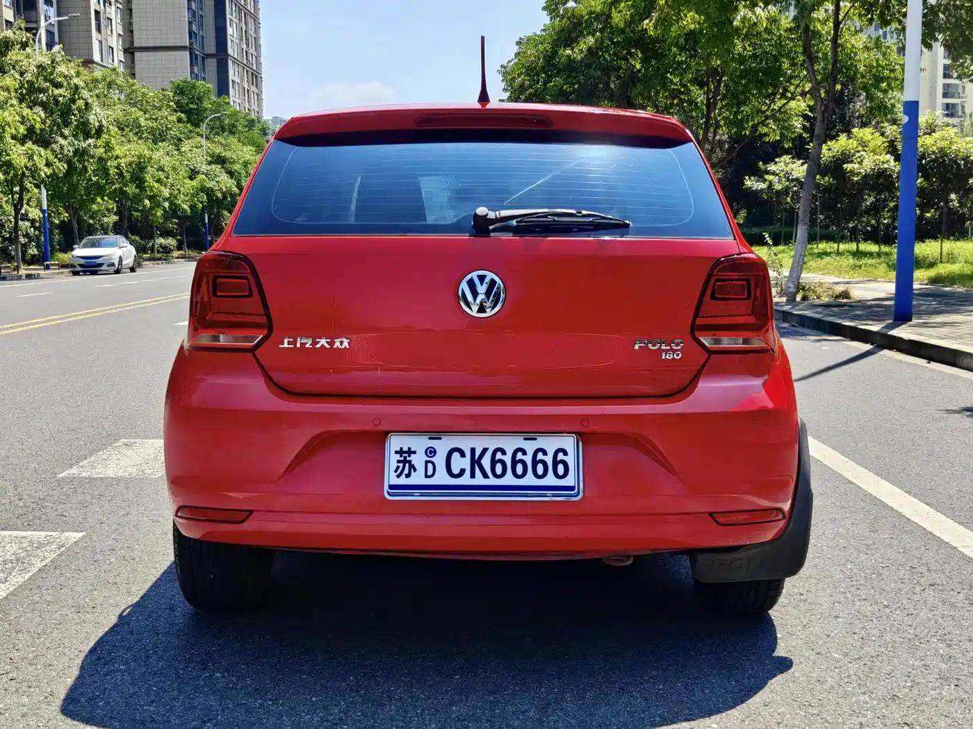 Фото 6 - Volkswagen Polo