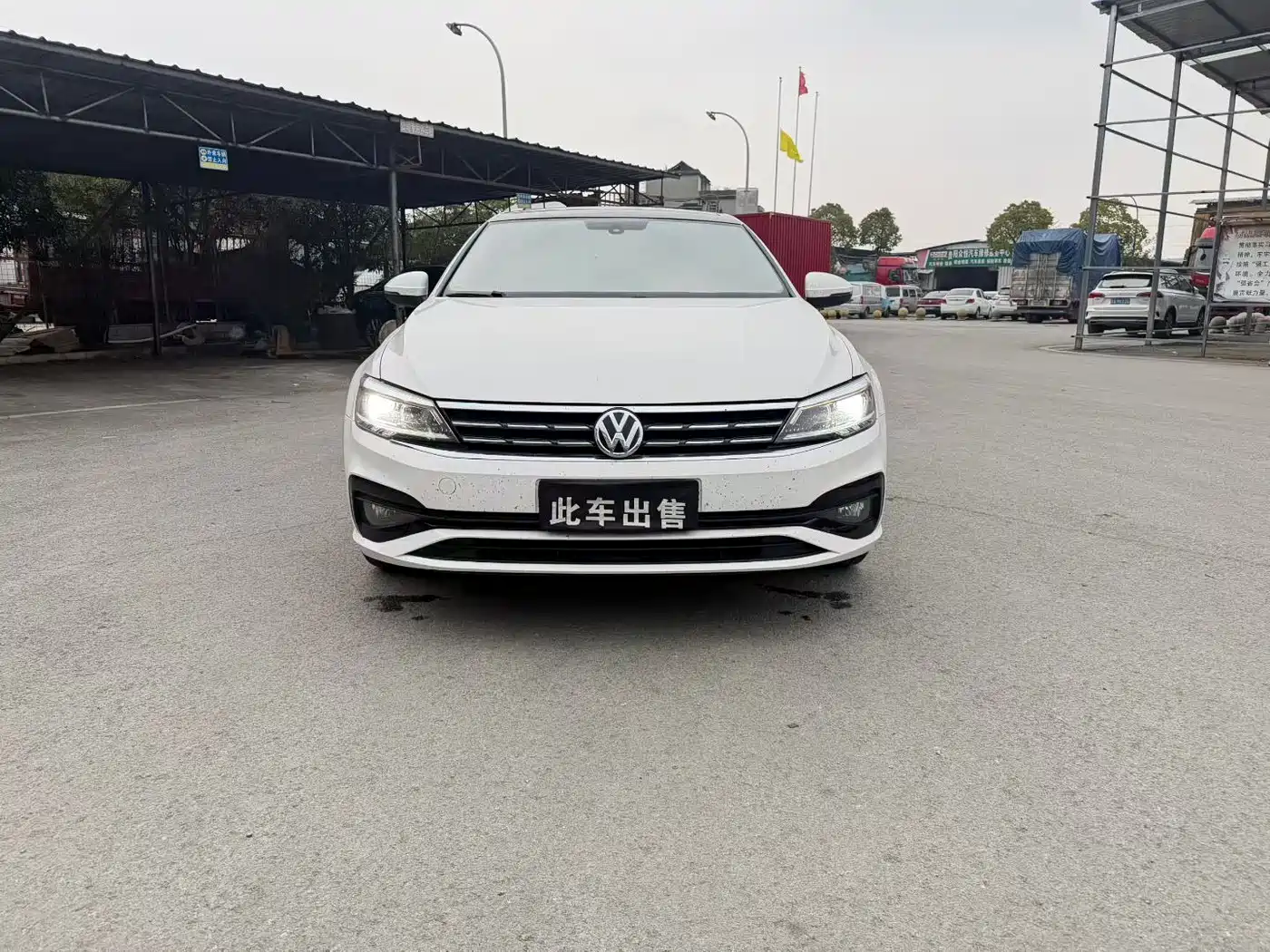 Volkswagen Lamando 2021 280TSI DSG Comfort Edition фото 2